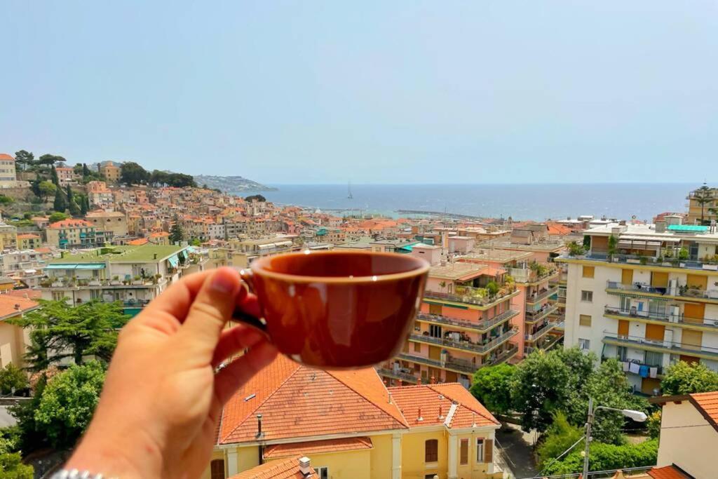 Suite Deamicis - Vista Mare E Relax Sanremo Eksteriør bilde